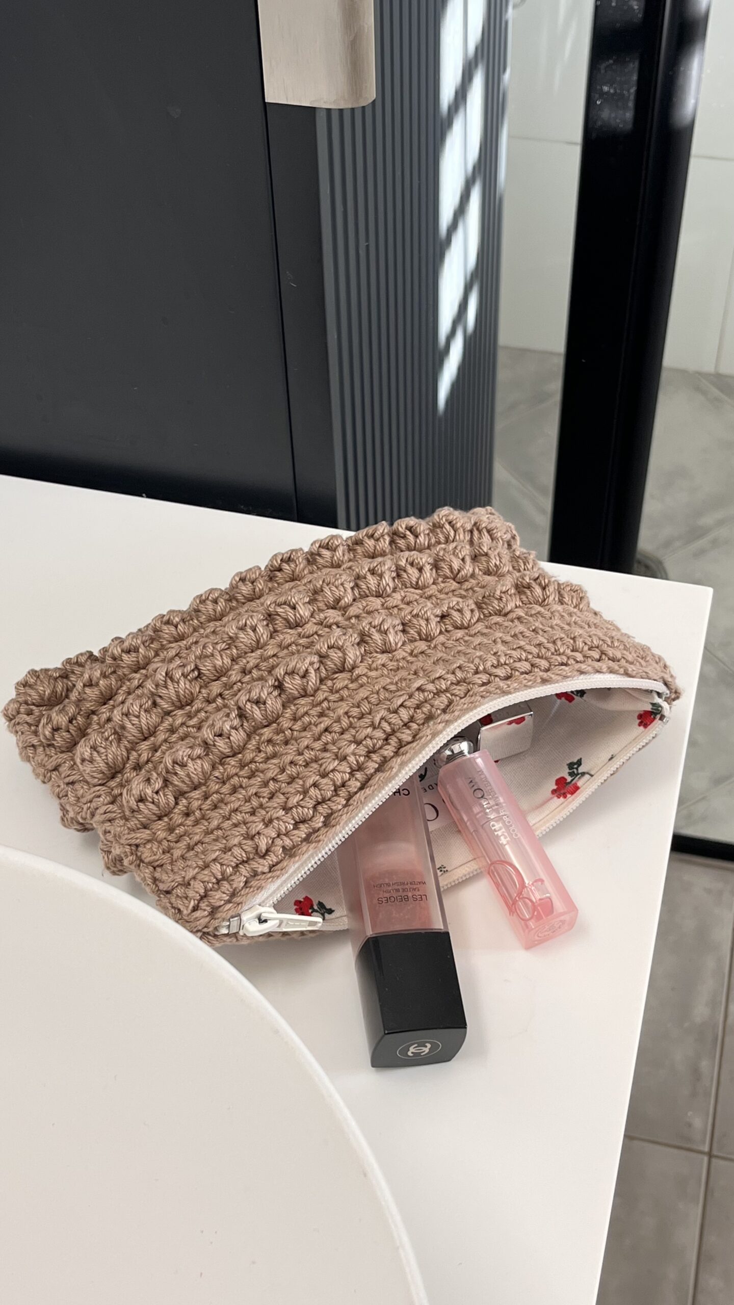 MAKEUP BAG